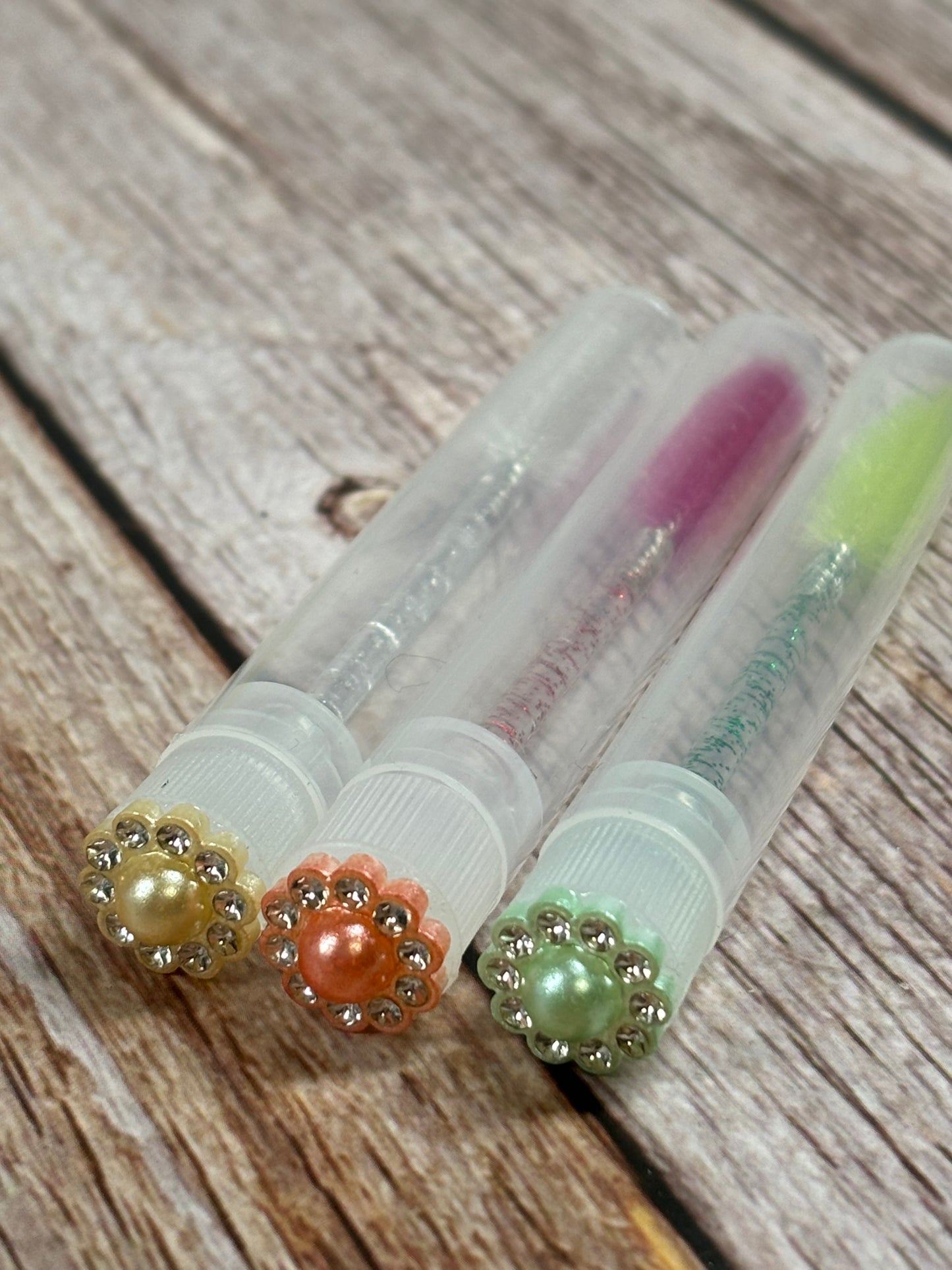 Lash Extension Spoolie Brush with Cover / Price for 1- Pearl Flower