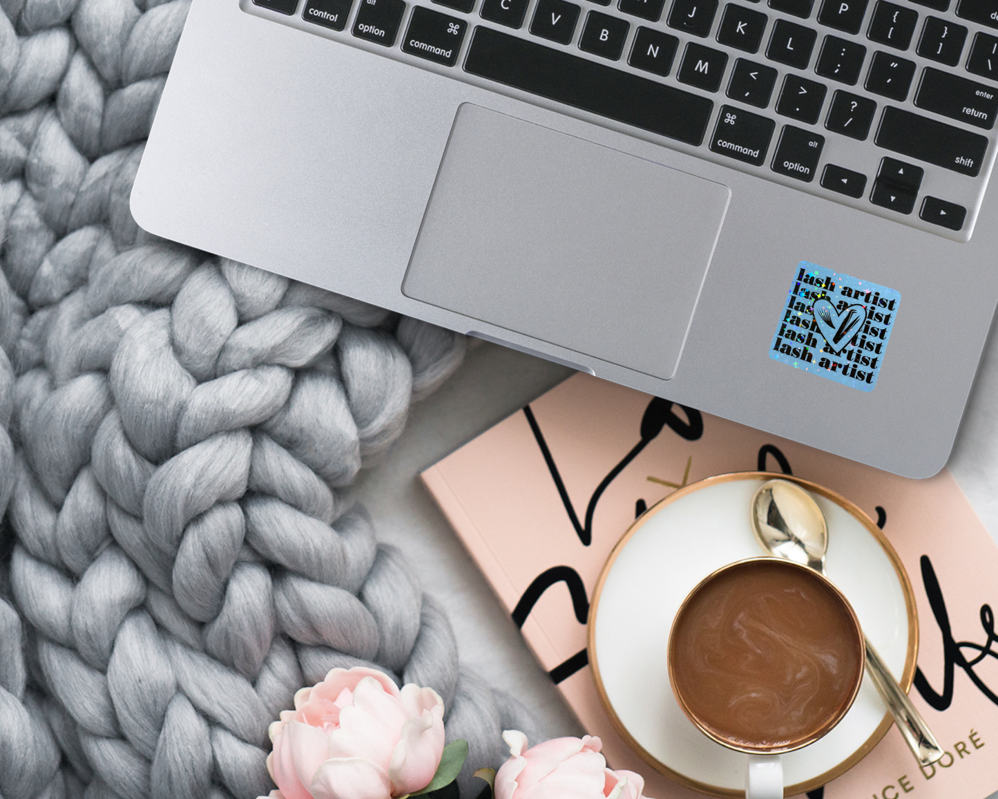 STICKER - LASH ARTIST | 2.25 x 2.25 “ | WATERPROOF | HOLOGRAPHIC | PRICE FOR 1 STICKER