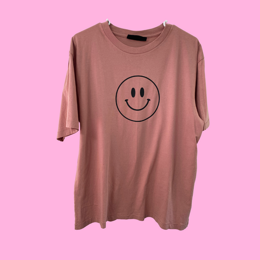 SALE- T-SHIRT - SMILEY FACE/  SIZE SMALL