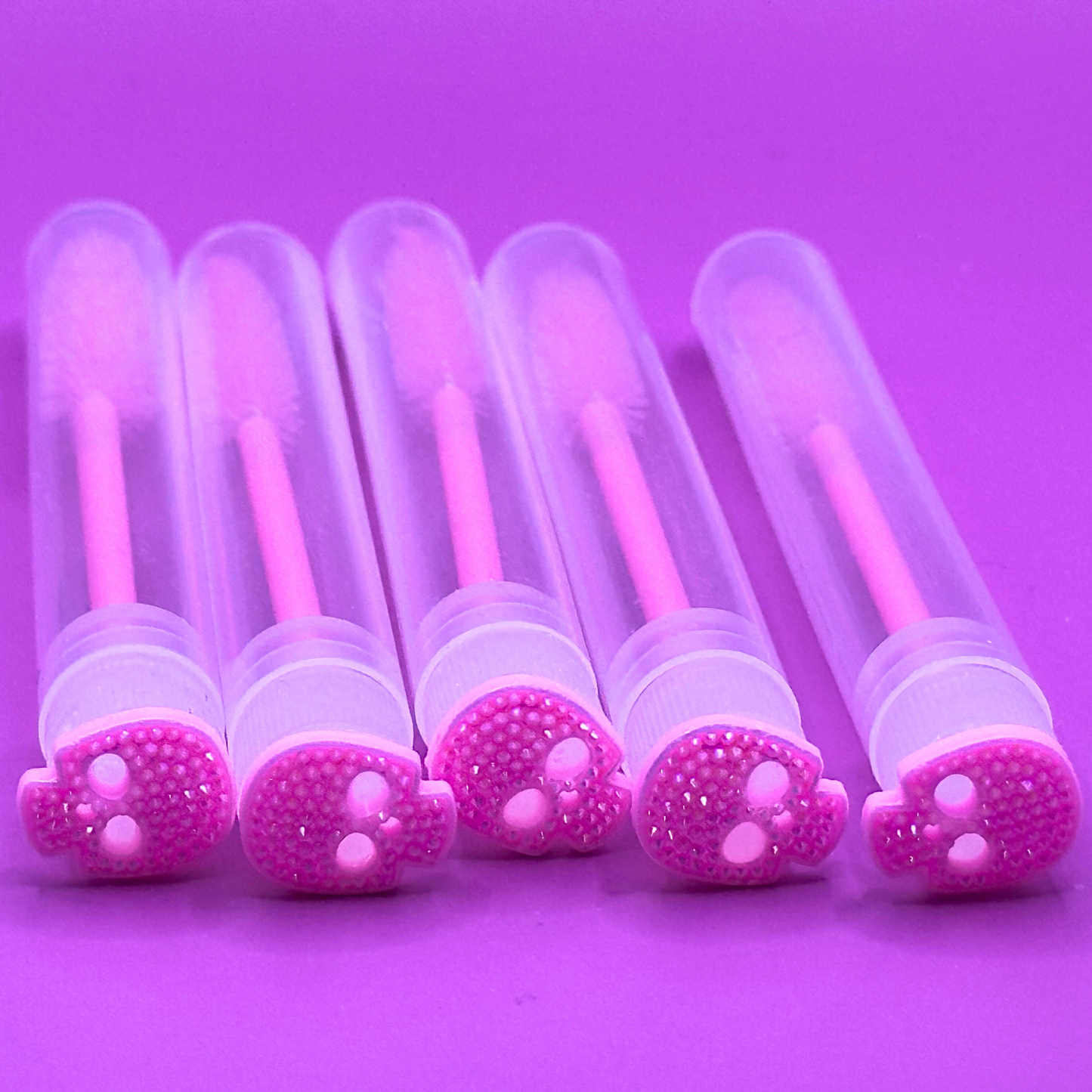Glitter Eyelash Wands with Cover - pink skull