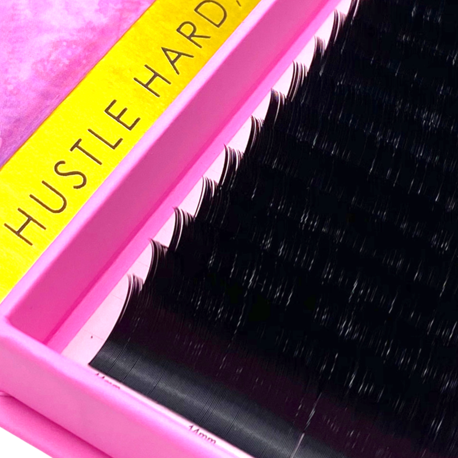 CLEARANCE | Long Length Volume Lash Trays – 0.03 Mixed Lengths (OG Logo)